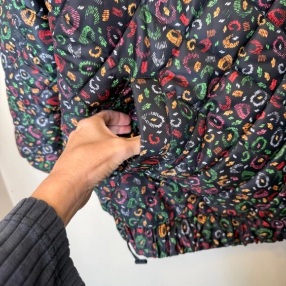 Farm Rio NWT Borogodo Reversible Metallic Quilted Patchwork Puffer Coat Jacket - Picture 15 of 17